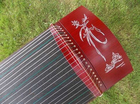 895-陌上花开古筝-兰草